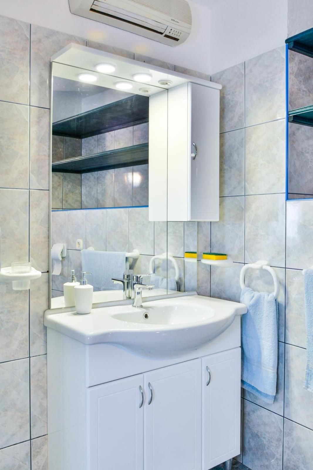 Vacation Home Tea Senj  Εξωτερικό φωτογραφία